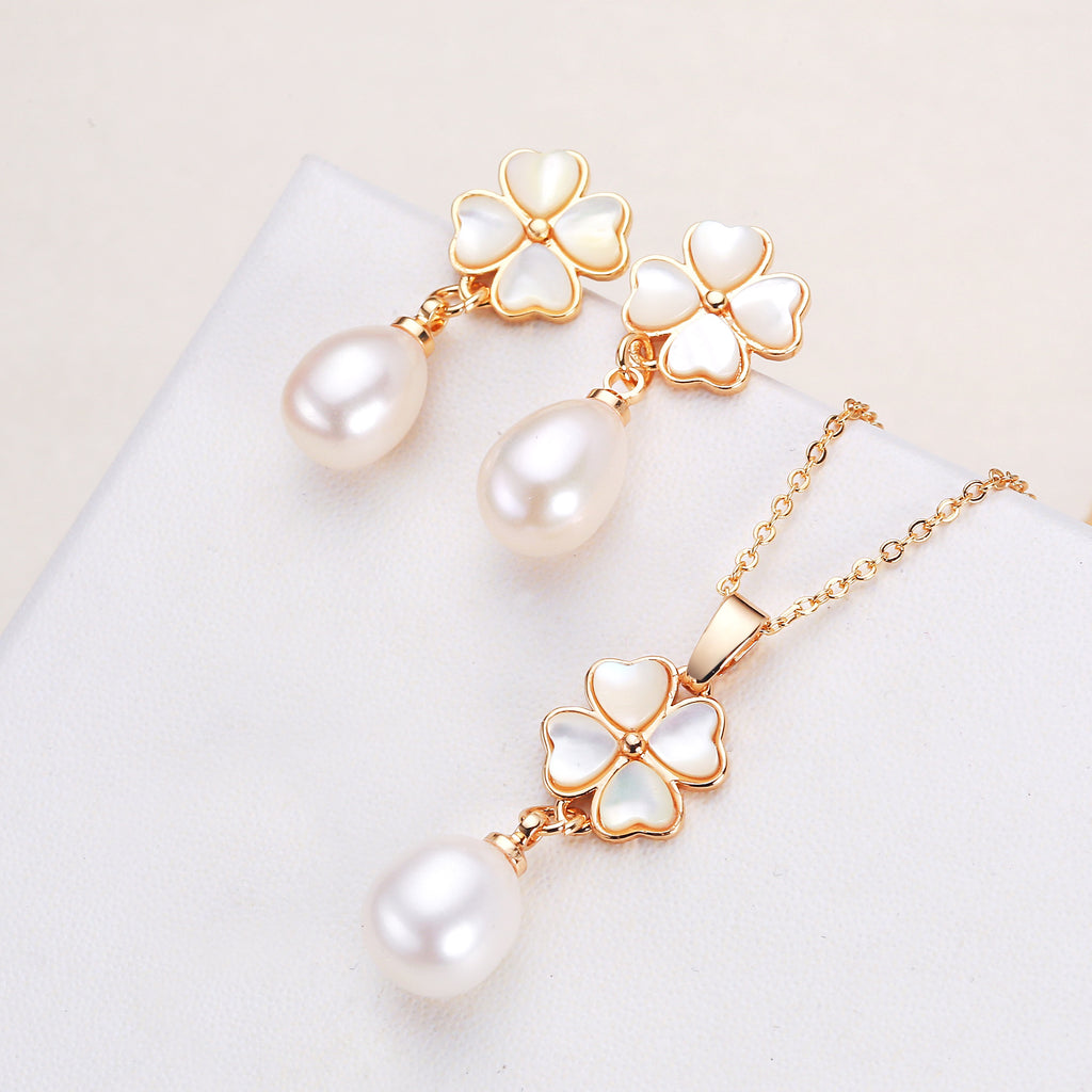 Factory Direct Supply Freshwater Pearl Ear Studs Necklace Suit Personality Four-Leaf Clover Fashion Item Beike Mother Shell Wholesale pearl bracelet