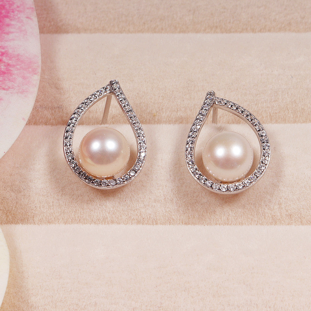 Zhuji Shanxia Lake Whole Body S925 Sterling Silver Pearl Mermaid Tear Drop Stud Earrings Female Niche Micro Inlaid Zircon Earrings Generation Hair Pearl earrings