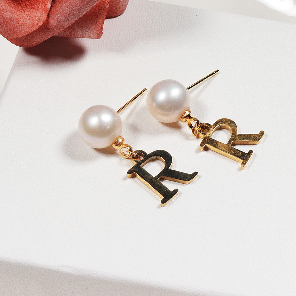 Zhuji High-Grade Pearl Earrings Women's Sterling Silver Needle Letter R Design Ear Studs Fashion Trendy Unique Earrings Pearl earrings